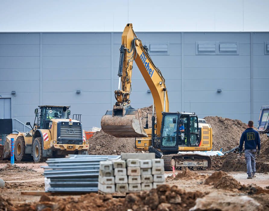 dozer-excavator-worker-materials-data-center-construction-site-frankfurt-main-desktop-michel-bau