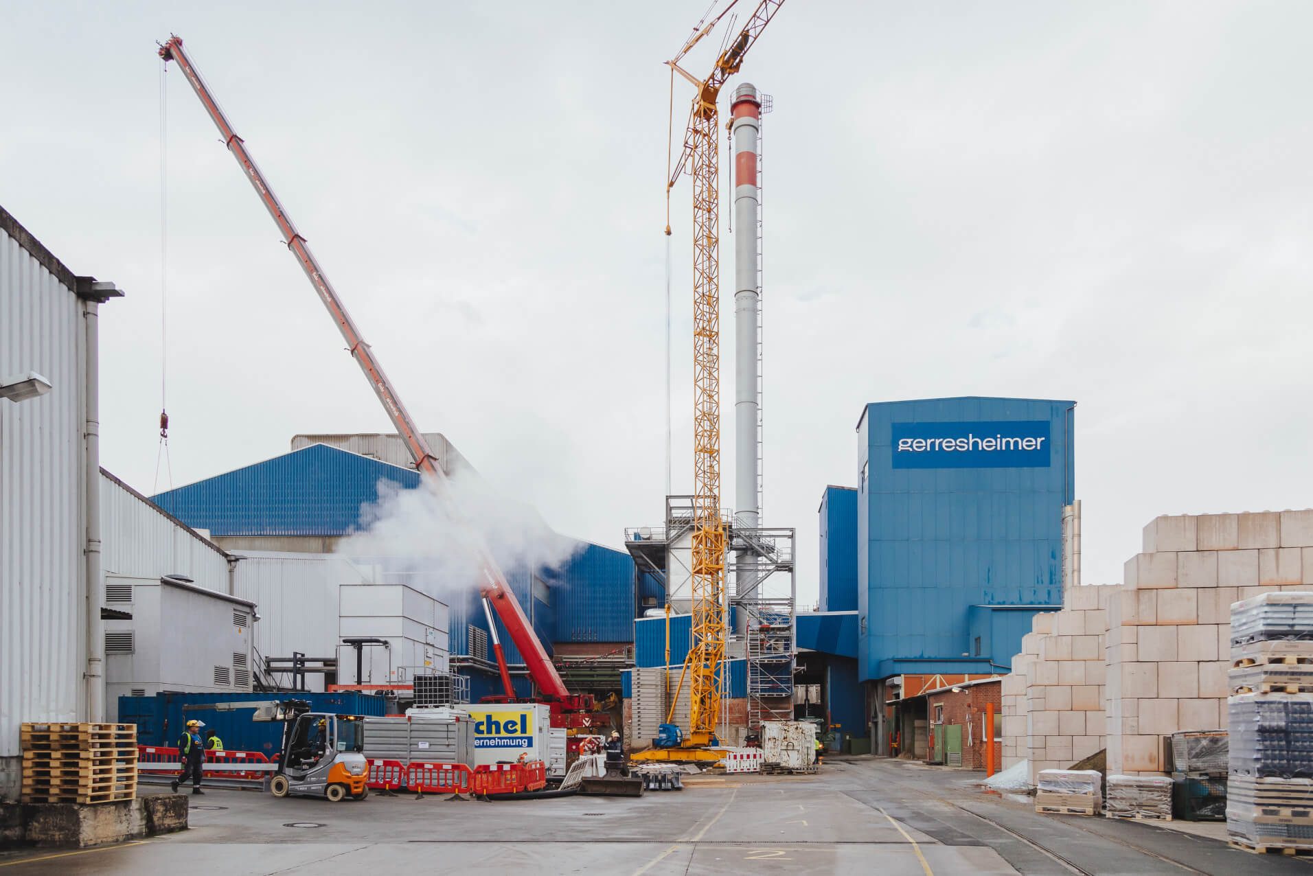 hochbau-kran-mauerwerk-gerreseheimer-lohr-am-main-desktop-michel-bau